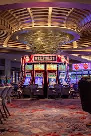 Slots ဂိမ်းများ - Jackpot Slots နှင့် Video Slots အမျိုးမျိုး